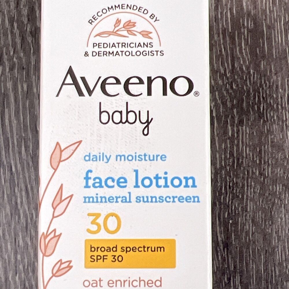 Baby Face Lotion Sunscreen SPF 30 Oat Enriched 1.5 fl oz Aveeno Daily Moisture